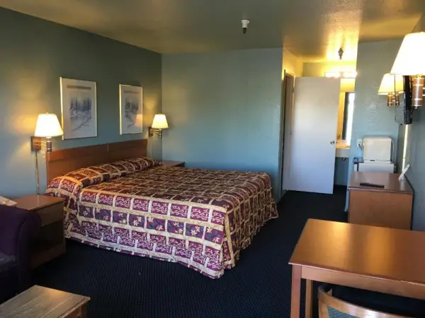 Applegate Inn Main image